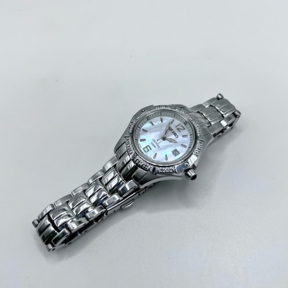 Seiko 7N82-0C40 Women’s Stainless Steel Watch Sapphire Crystal 7.5”